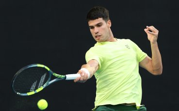 Алкарас приземи първата ракета на Австралия насред Мелбърн