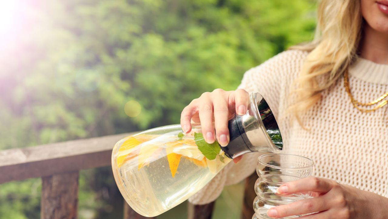 Голямата лъжа за детокса: Защо гладуването не работи и как тялото всъщност се чисти само?