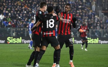 Милан показа характер и обърна борбен Комо