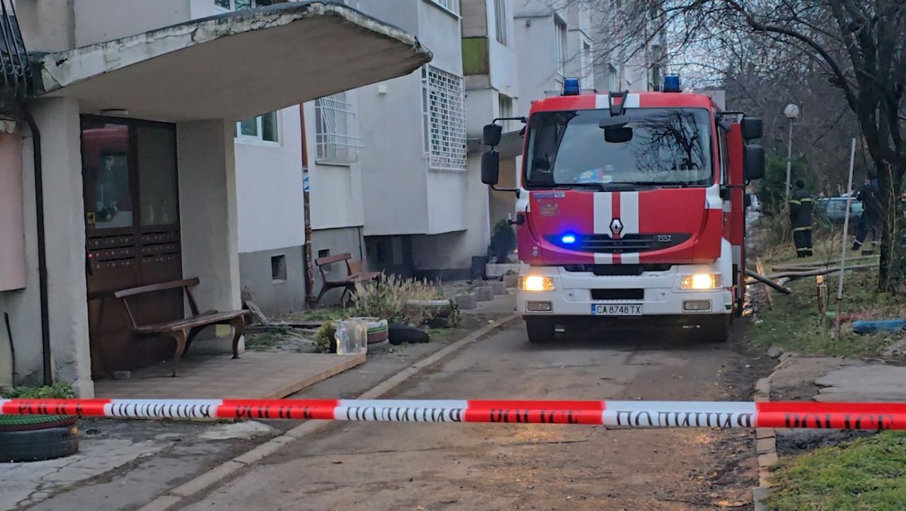 <p>Кадри от смъртоносната стихия в "Свобода", отнела 3 живота</p>