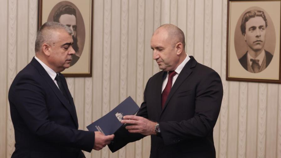 равед АПС мандат