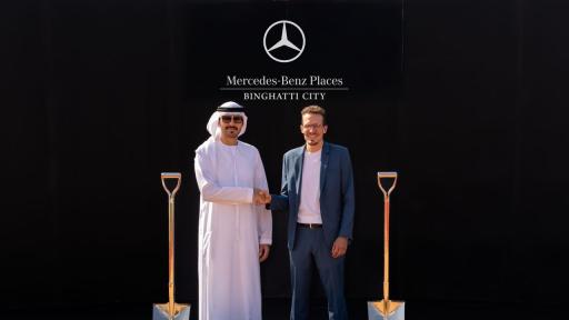 Mercedes-Benz продава хиляди имоти в Дубай след спад на продажби