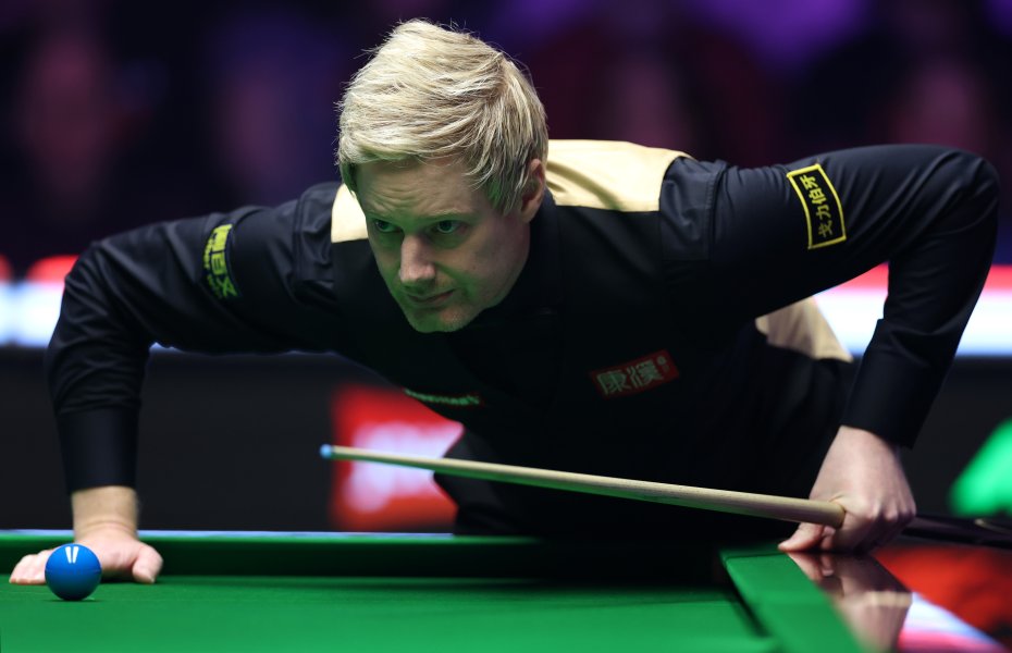 Нийл Робърстън Кайрън Уилсън1