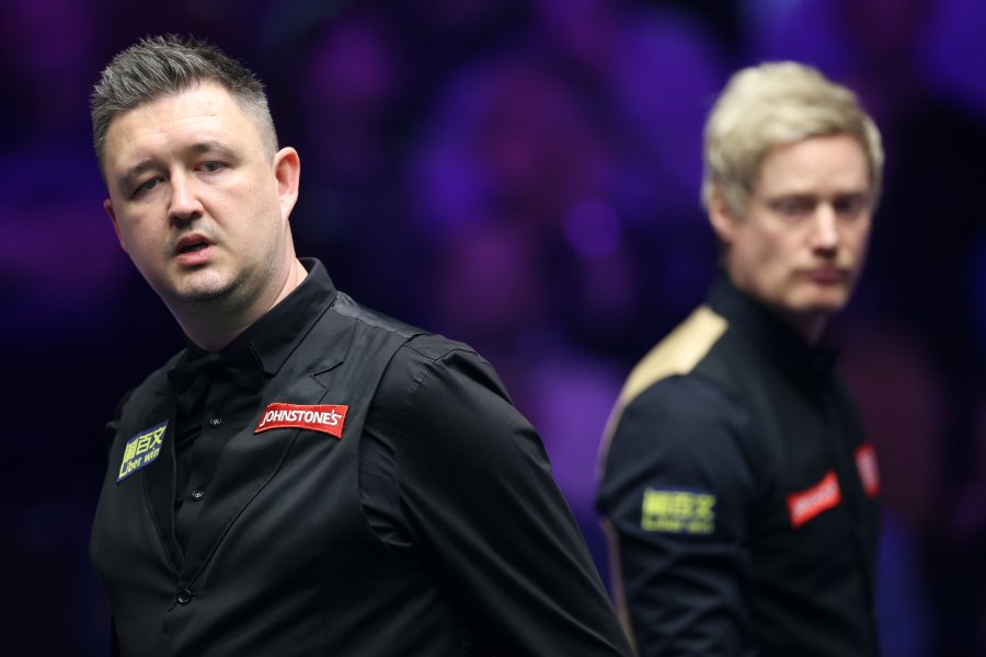 Нийл Робърстън Кайрън Уилсън1