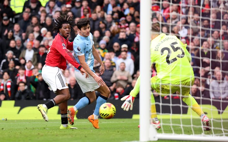 НА ЖИВО: Манчестър Юнайтед 0:0 Манчестър Сити, страхотно спасяване на Донарума