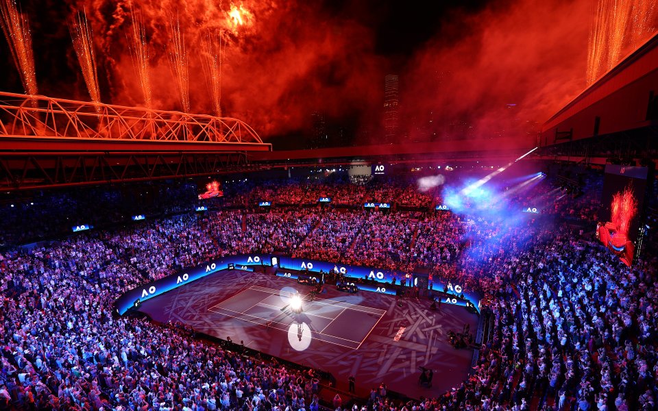 Уникално: 44 титли от Шлема се прегърнаха на „Род Лейвър Арена“ (ВИДЕО)