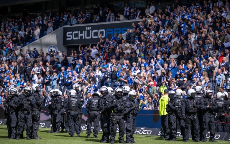 Поне 30 ранени преди Херта - Шалке 04