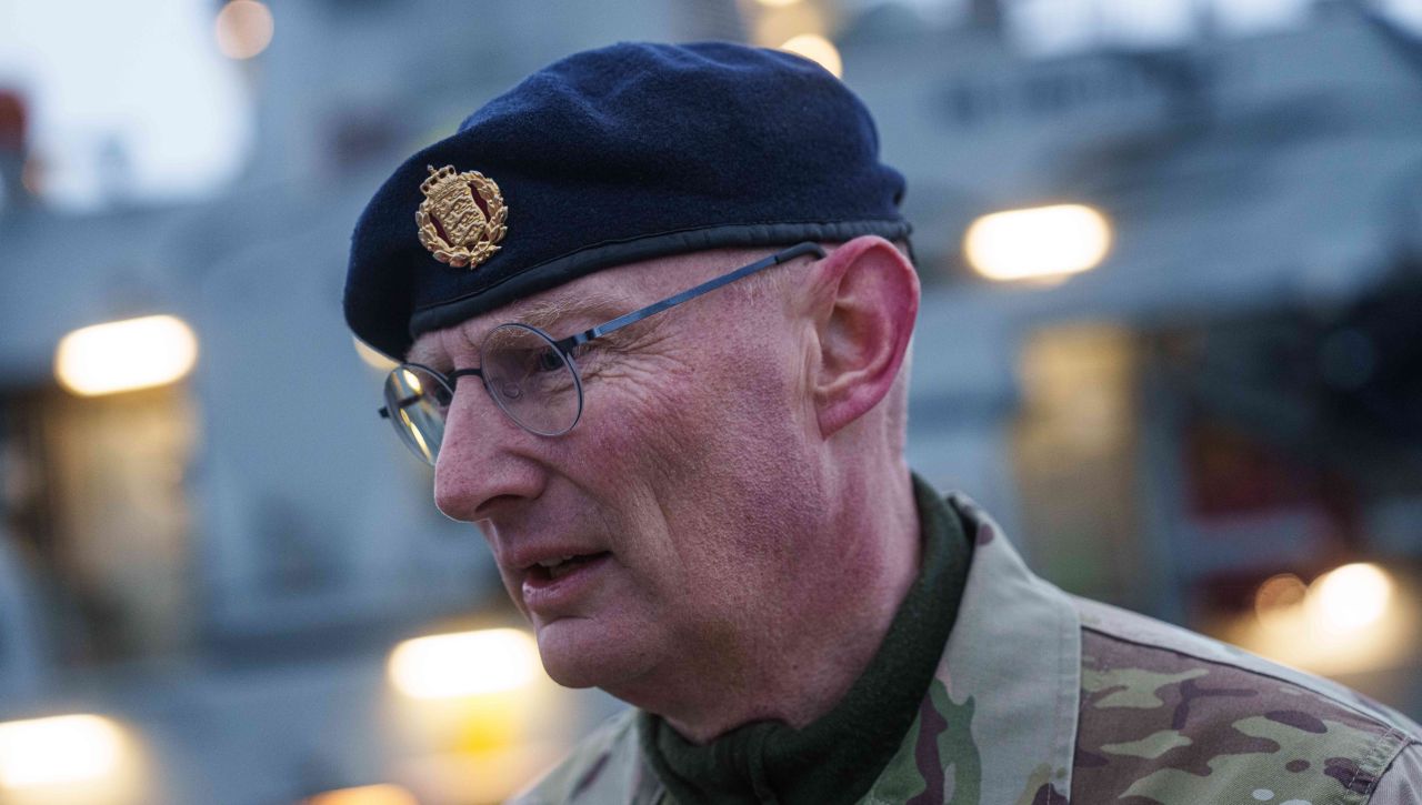 Войските на НАТО се сблъскват с тежки условия на разузнавателна мисия в Гренландия