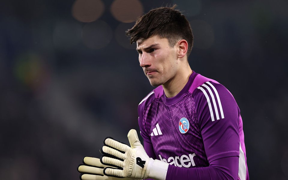 Страсбург спря победната серия на Лион