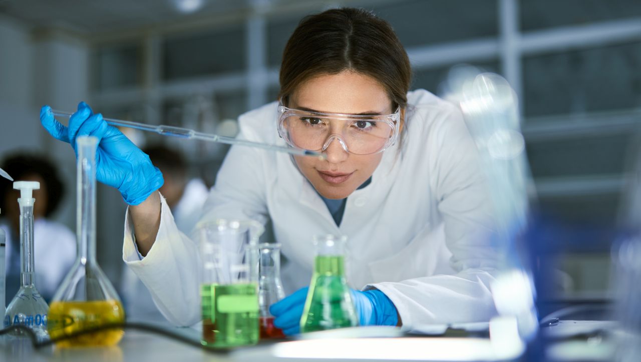 Капка на всеки осем години - най-дългият лабораторен експеримент