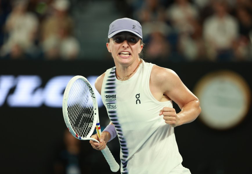 Юан Юе Ига Швьонтек1