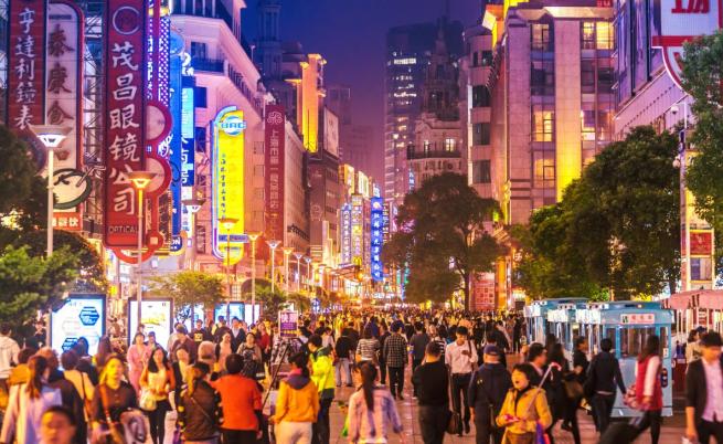 Китай има проблем: По-слаб растеж, срив в раждаемостта