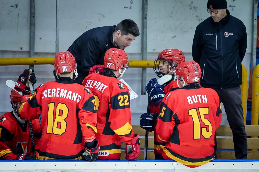 България Белгия хокей на лед до 20 години1