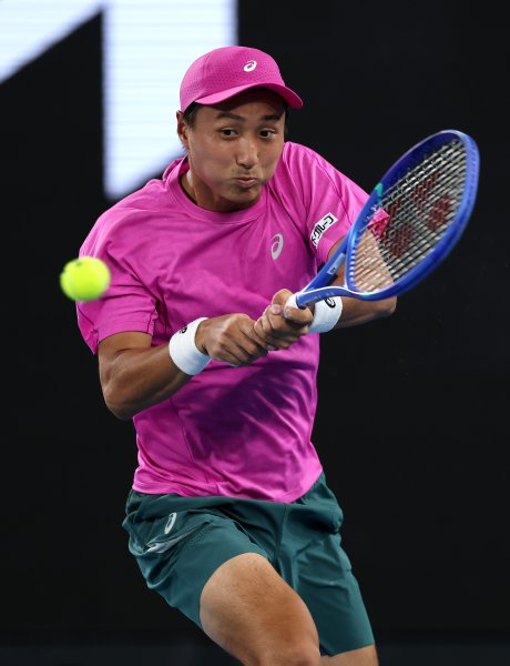 Шинтаро Мочизуки Стефанос Циципас1