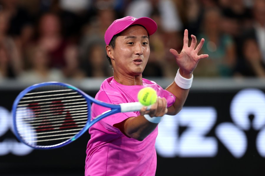 Шинтаро Мочизуки Стефанос Циципас1