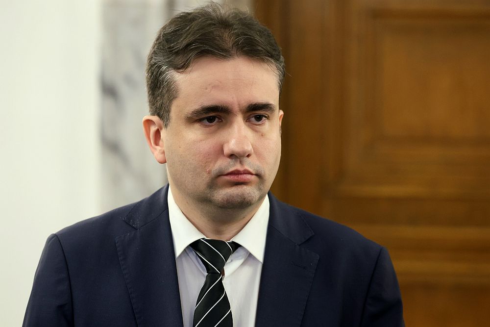 Божанов към ГЕРБ: Разгледайте законопроекта ни за кметовете на малките населени места