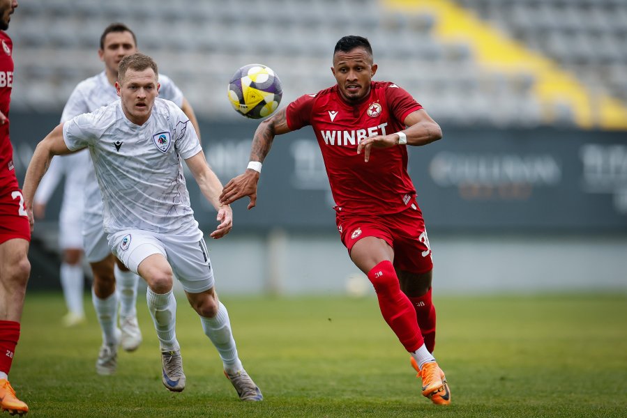 ЦСКА и ЛНЗ Черкаси1