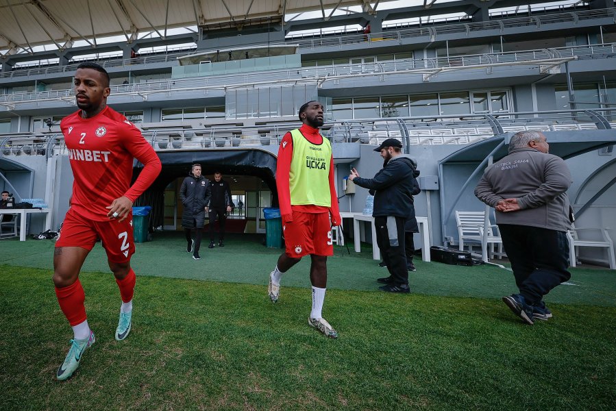 ЦСКА и ЛНЗ Черкаси1