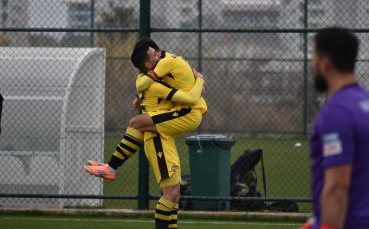 Ботев стартира с успех подготовката си в Турция