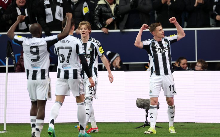 Категоричен Нюкасъл не остави шанс на ПСВ