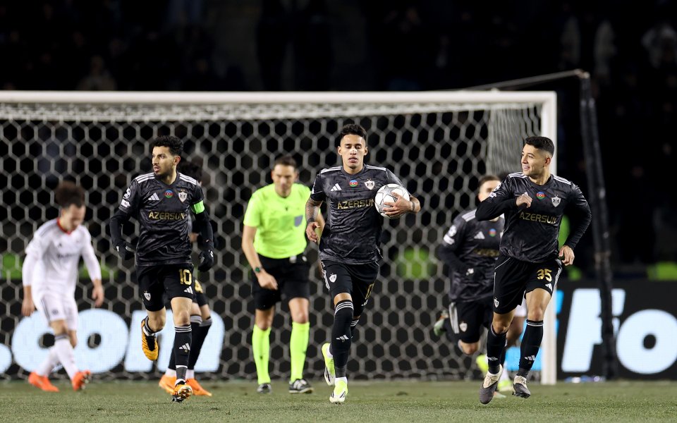 Президентът на Азербайджан се нахвърли върху съдийството на мача с Айнтрахт