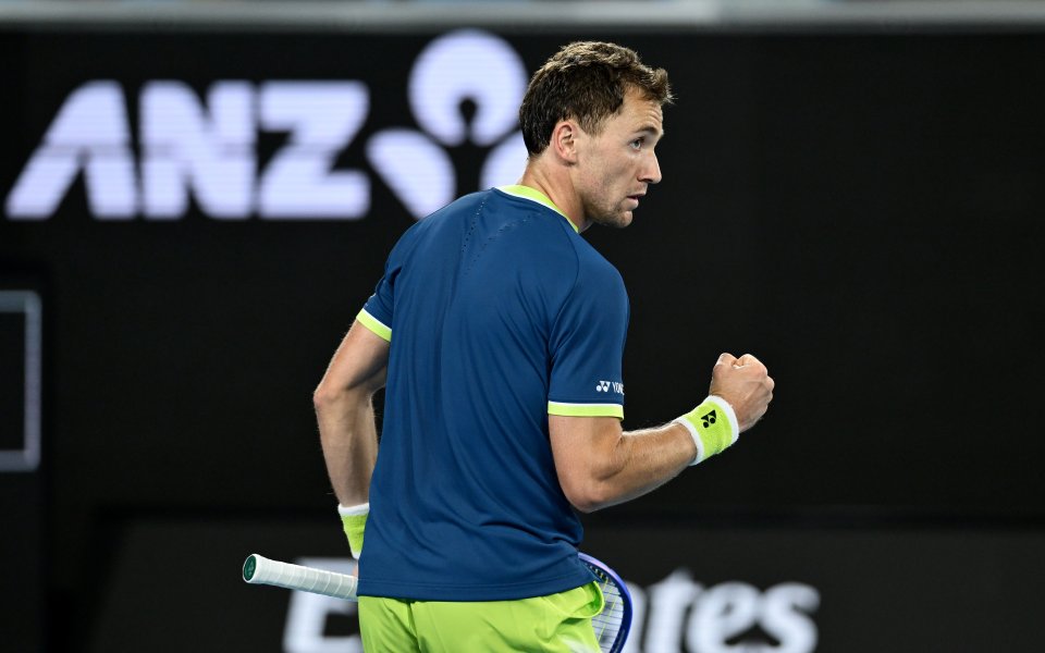 Каспър Рууд записа нова победа и засега остава в Мелбърн