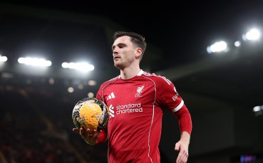 Тотнъм води преговори за защитник на Ливърпул