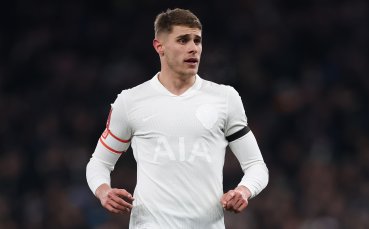 Ливърпул готви офанзива за защитник на Тотнъм, Анди Робъртсън може да има важна роля