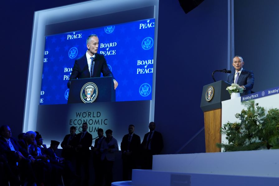 Николай Младенов и външният министър на Египет обсъдиха втората фаза от мирния план на Тръмп за Газа