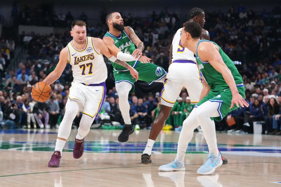 Далас Маверикс Лос Анджелис Лейкърс1