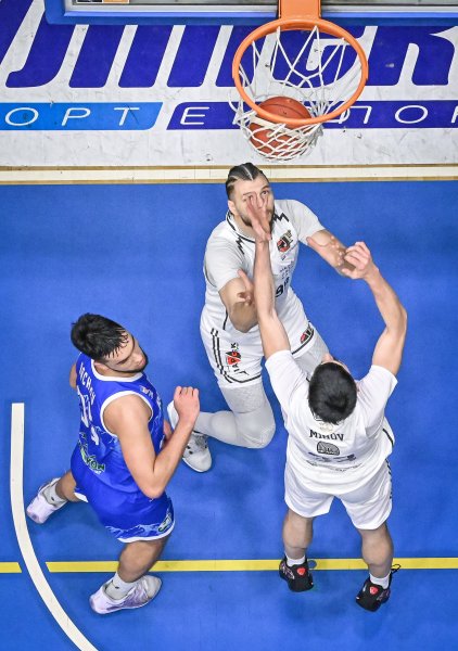 БК Локомотив Пловдив БК Рилски спортист1