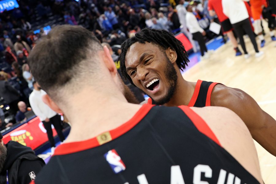 Оклахома Сити Тъндър Торонто Раптърс1