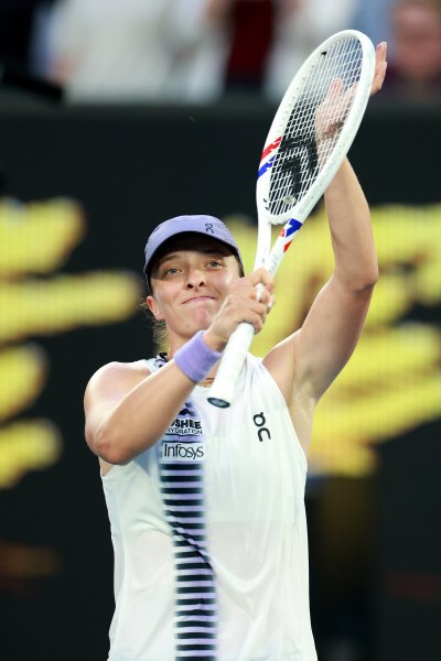 Мадисън Инглис Ига Швьонтек1