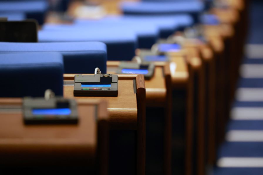 НС изслушва служебния министър на земеделието Иван Христанов за негови назначения