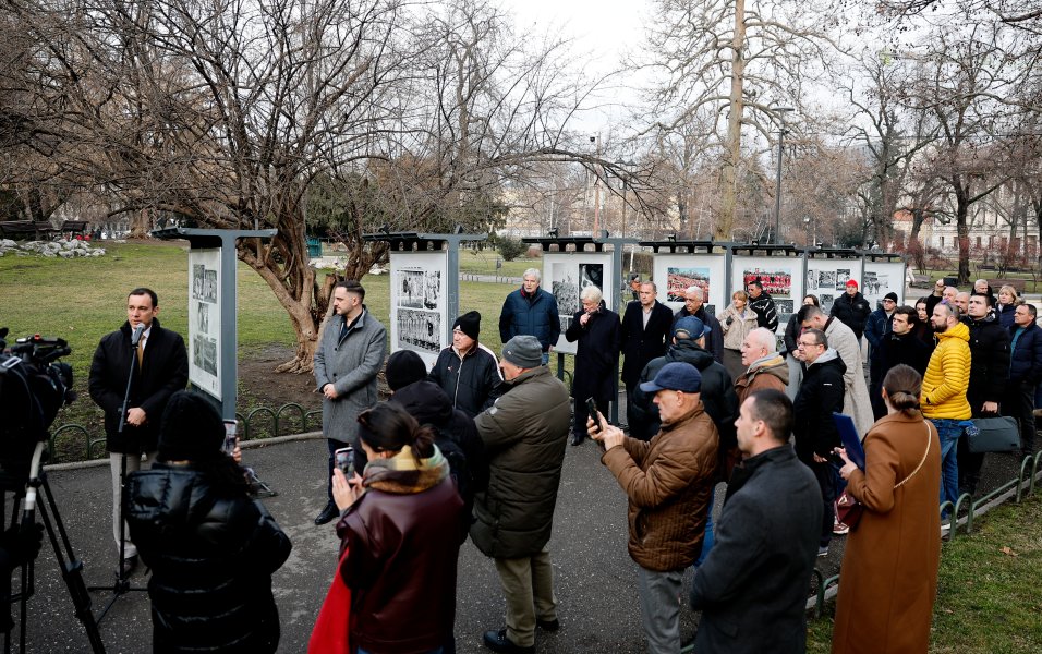 Откриване на фотоизложба в памет на великия Димитър Пенев1