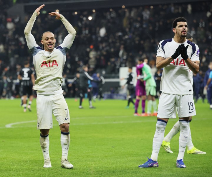 Айнтрахт Франкфурт Тотнъм Хотспър1