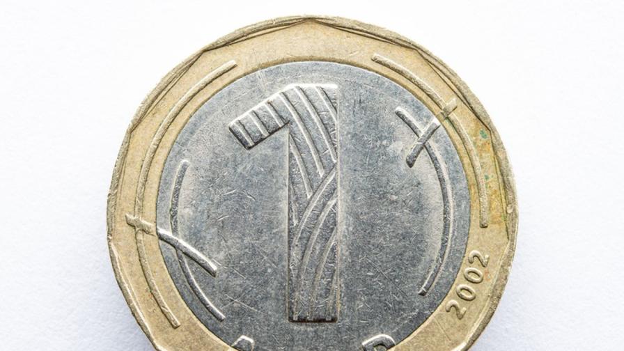 Сбогом, левче! България се разделя с националната си валута – какво следва от утре?