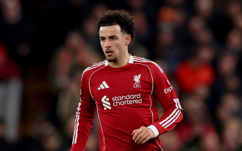 Интер преговаря с Ливърпул за английски национал, но сделката зависи от играч на 