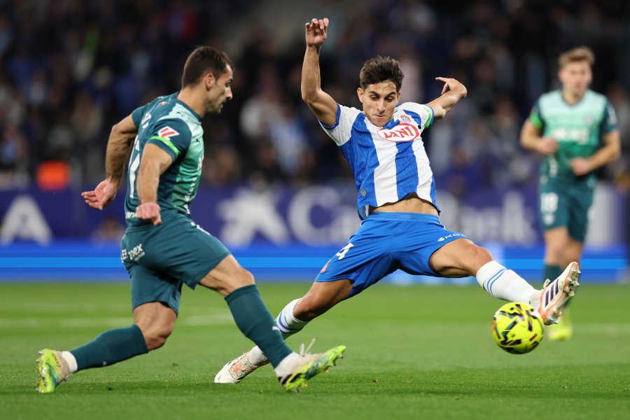 Еспаньол Депортиво Алавес1