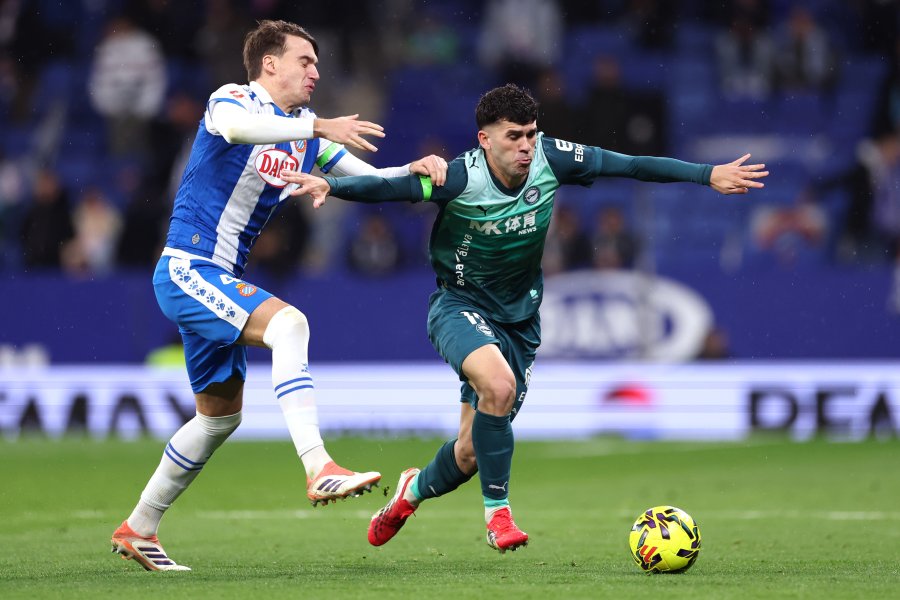 Еспаньол Депортиво Алавес1