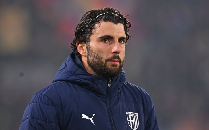 Нападател на Комо стана съотборник на Валентин Антов