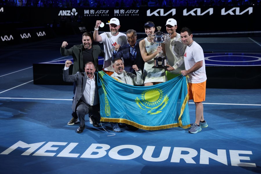 Елена Рибакина срази Арина Сабаленка за първа титла от Australian1