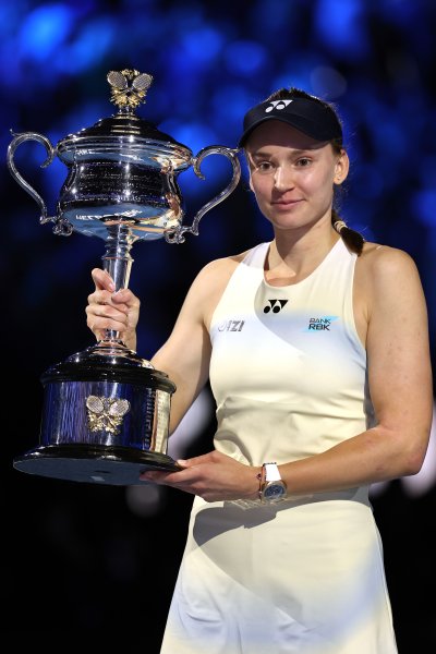 Елена Рибакина срази Арина Сабаленка за първа титла от Australian1
