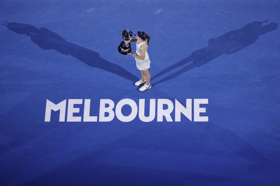 Елена Рибакина срази Арина Сабаленка за първа титла от Australian1