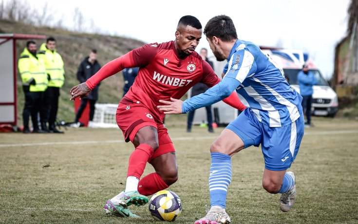 НА ЖИВО: ЦСКА 1:0 Дунав Русе, втората част започна