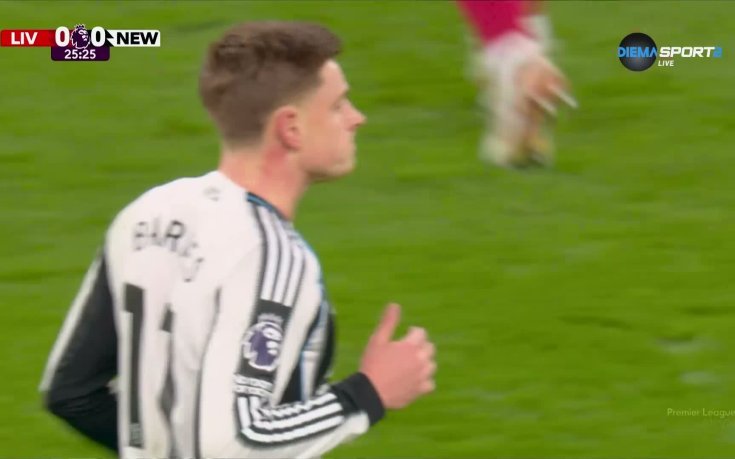 Барнс разтресе гредата на Ливърпул