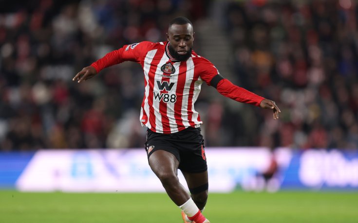 Слот призна за трансфери и Ливърпул се активизира - преговаря за защитник на Съндърланд