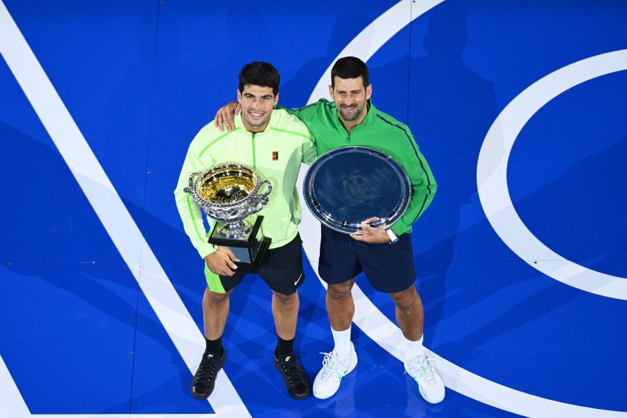 Карлос Алкарас обърна Новак Джокович и спечели първа титла от1