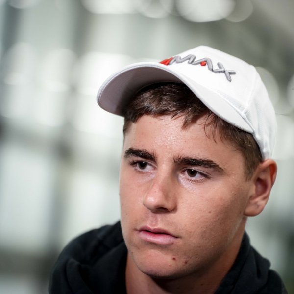 Шампионът от Australian Open Димитър Кисимов се завърна в България1