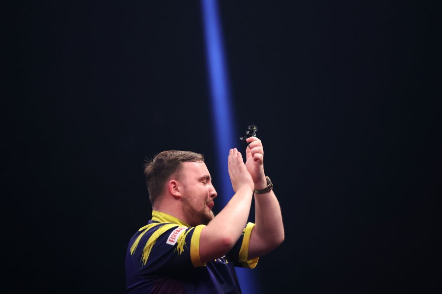 Люк Литлър Люк Хъмфрис1